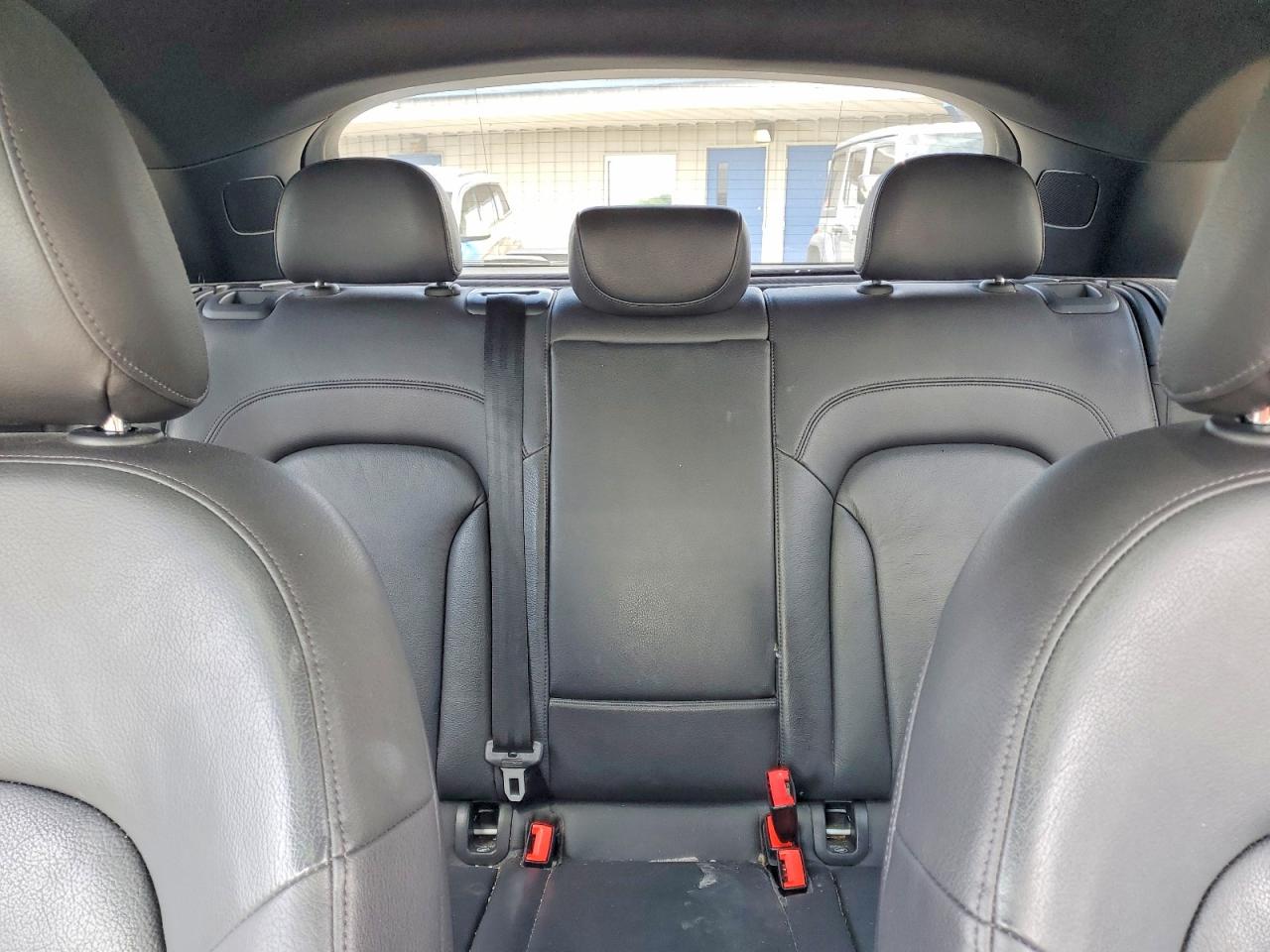 2015 AUDI Q3 quattro Prestige