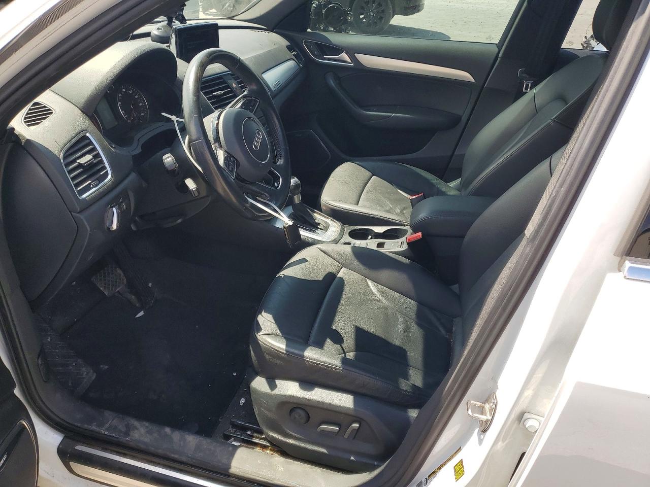 2015 AUDI Q3 quattro Prestige