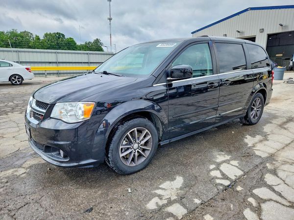 2017 DODGE GRAND CARAVAN — DSFA — Front 3/4
