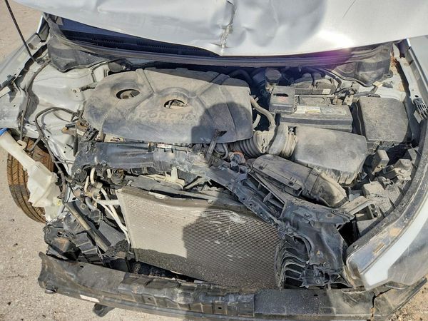 2016 KIA FORTE GL (Middle-Low Grade)