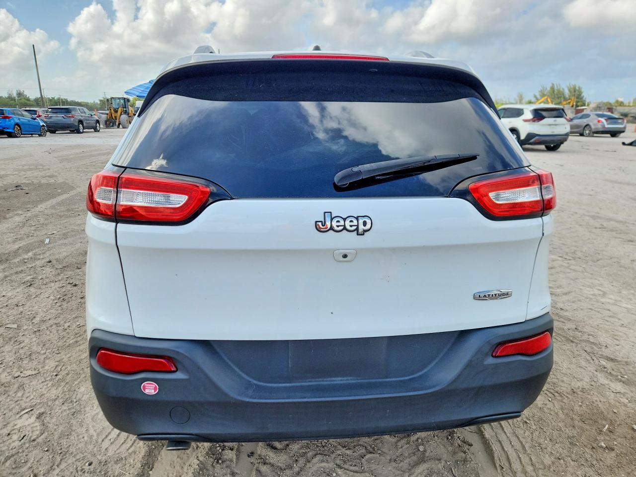 2016 JEEP CHEROKEE LATITUDE FWD