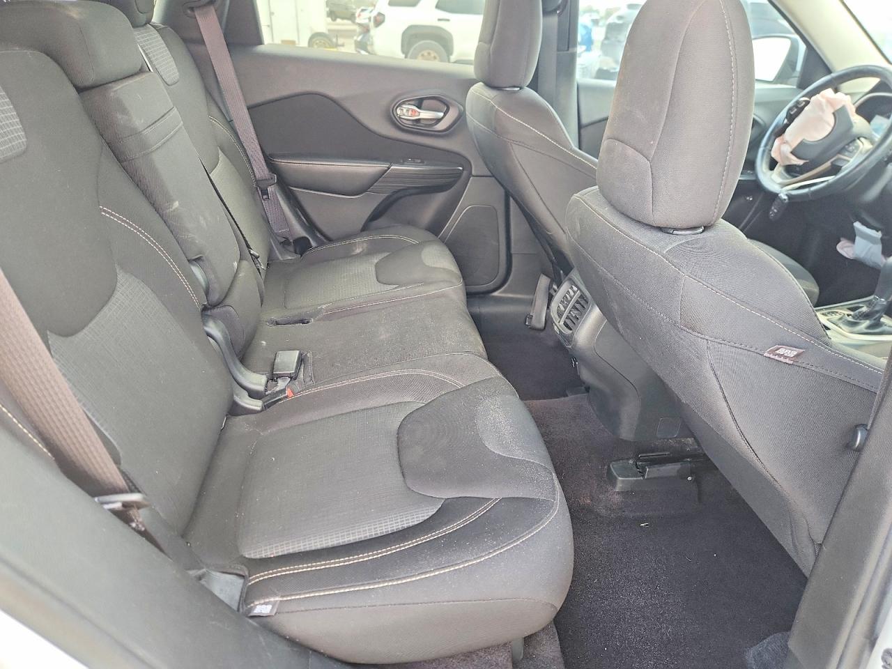 2016 JEEP CHEROKEE LATITUDE FWD