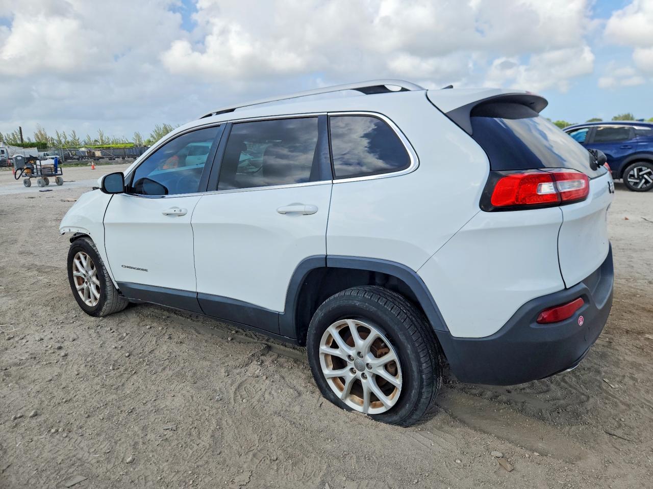 2016 JEEP CHEROKEE LATITUDE FWD