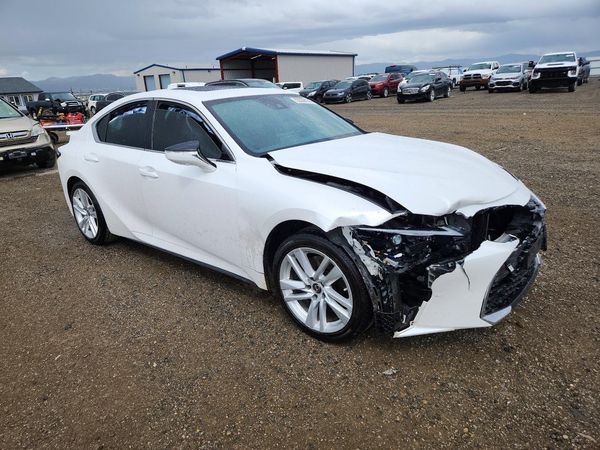 2021 LEXUS IS 300 Comfort