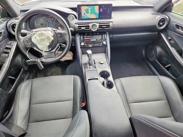 2021 LEXUS IS 300 Comfort