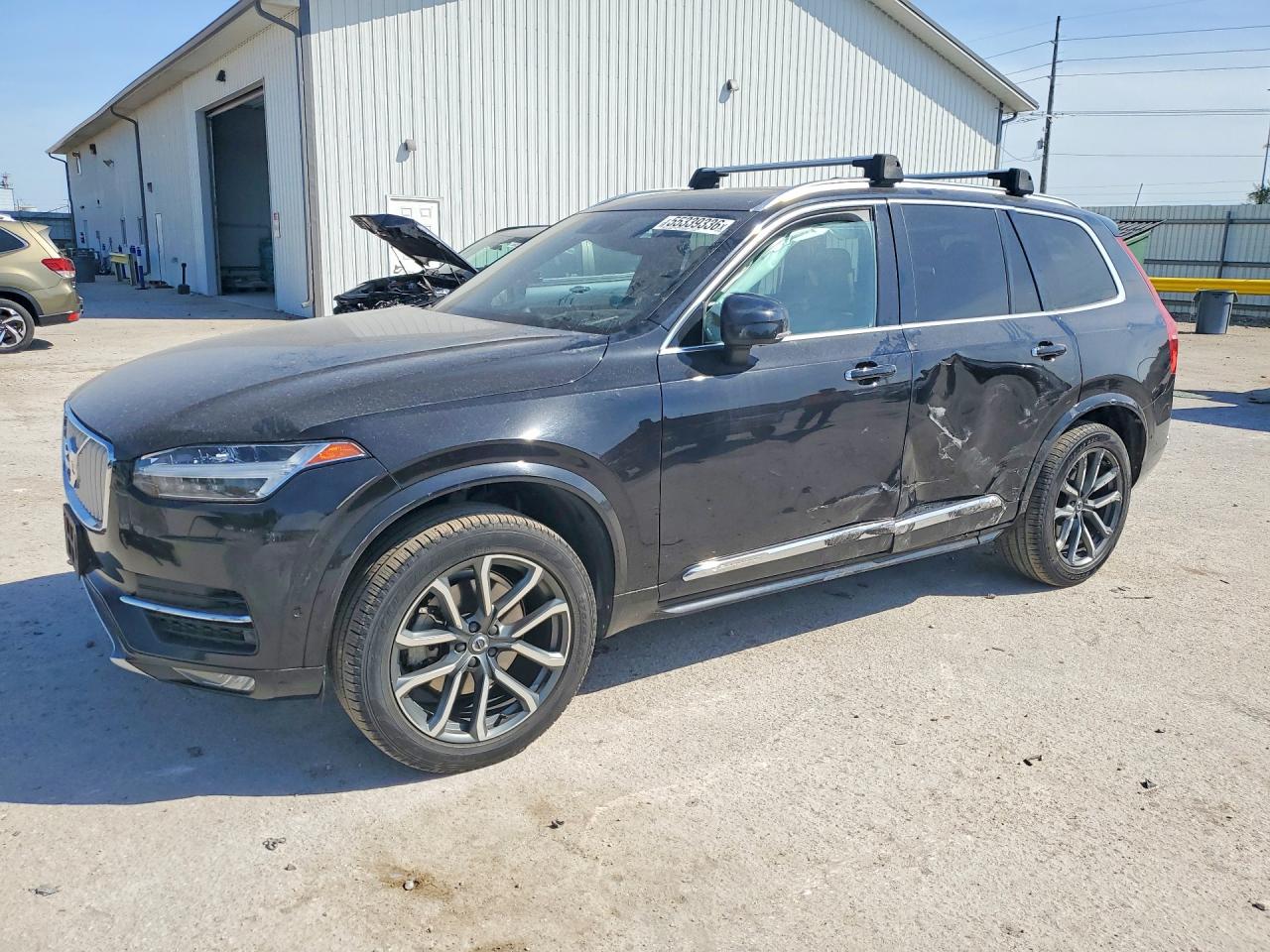 2016 VOLVO XC90