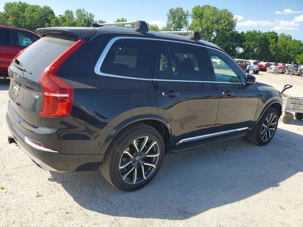 2016 VOLVO XC90