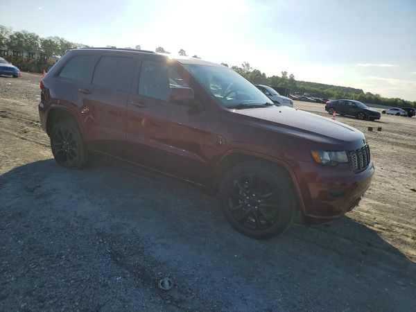 2020 JEEP GRAND CHEROKEE LAREDO 4X2