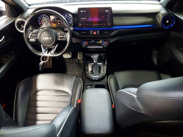 2022 KIA FORTE GT Line