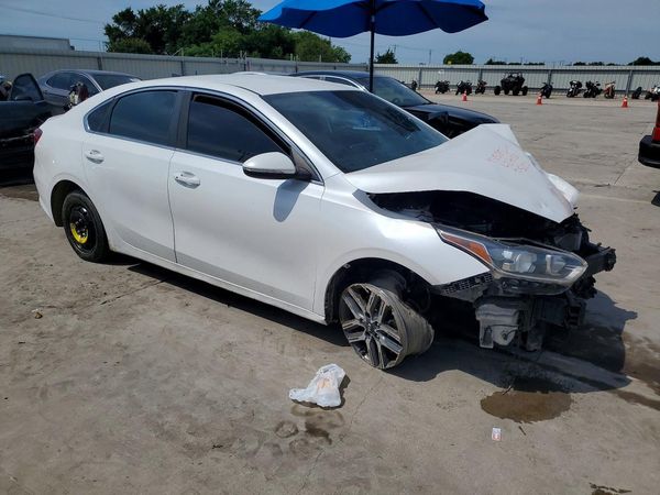 2019 KIA FORTE EX
