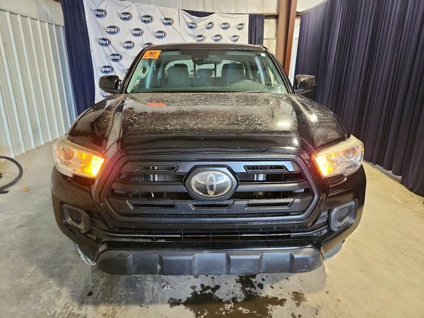 2018 TOYOTA TACOMA SR/SR5