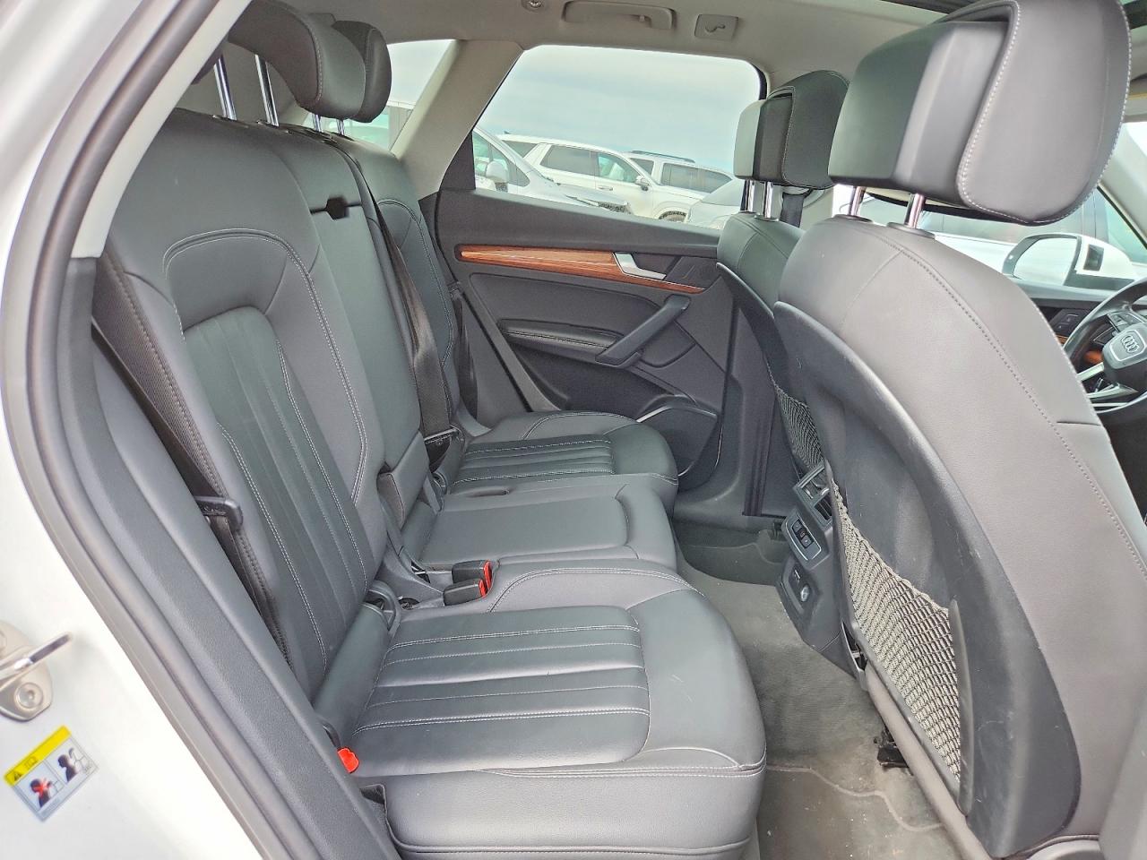 2021 AUDI Q5 quattro Premium Plus