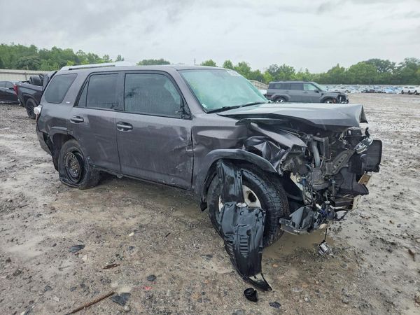 2017 TOYOTA 4RUNNER