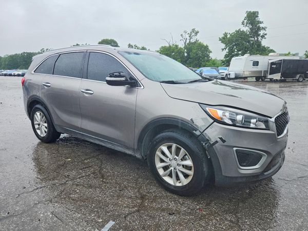 2018 KIA SORENTO L, LX