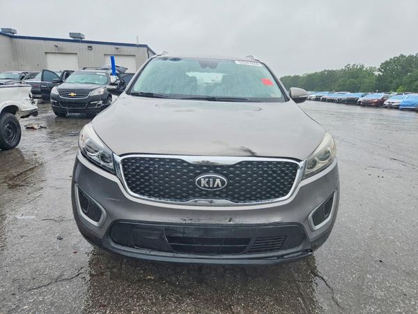 2018 KIA SORENTO L, LX