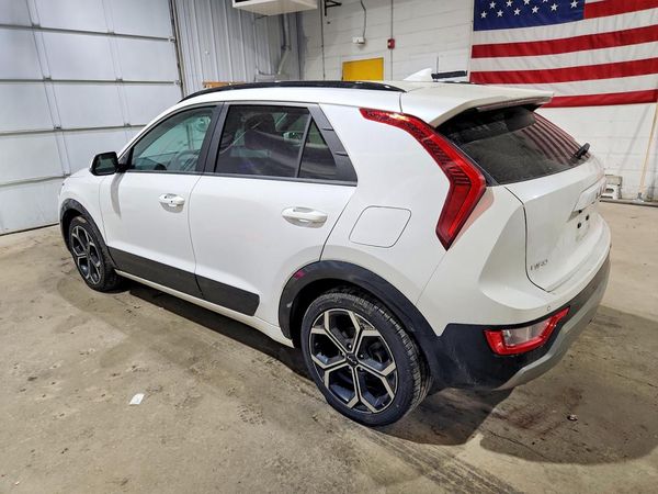 2024 KIA NIRO EX