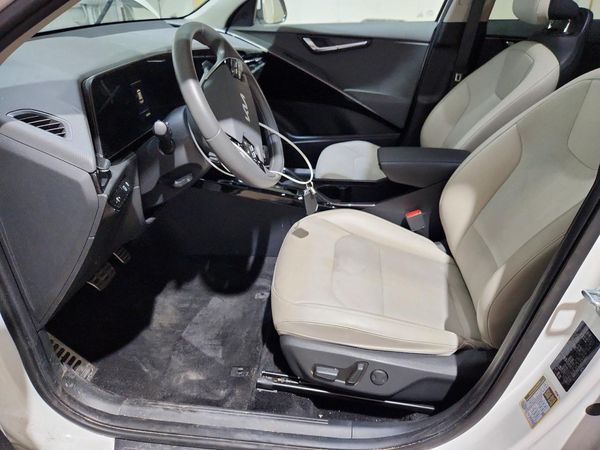 2024 KIA NIRO EX