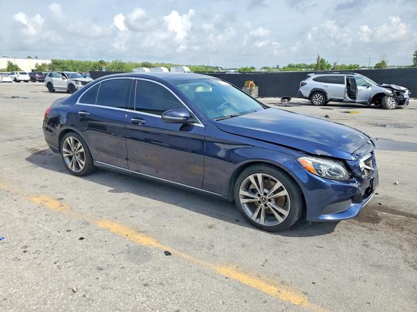 2017 MERCEDES-BENZ C C300