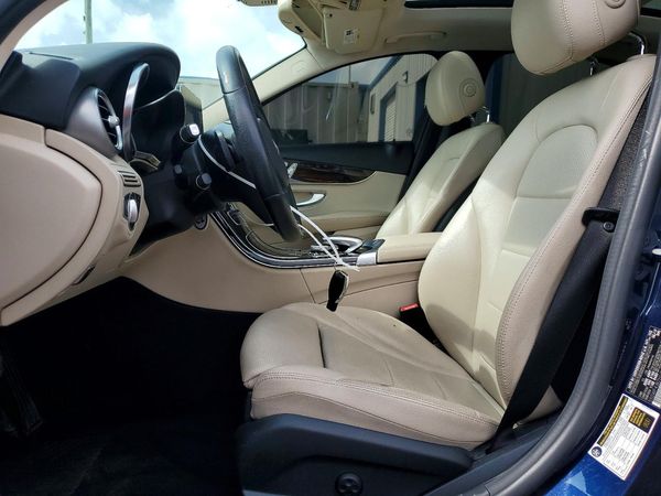 2017 MERCEDES-BENZ C C300