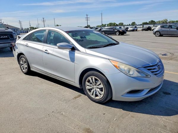 2012 HYUNDAI SONATA Middle-low level