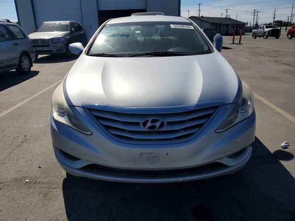 2012 HYUNDAI SONATA Middle-low level