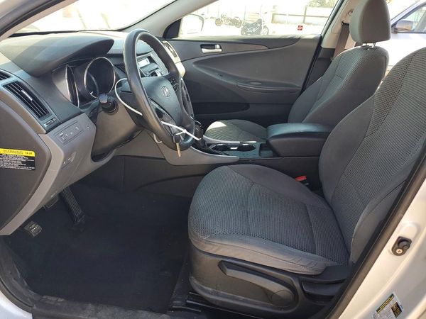 2012 HYUNDAI SONATA Middle-low level