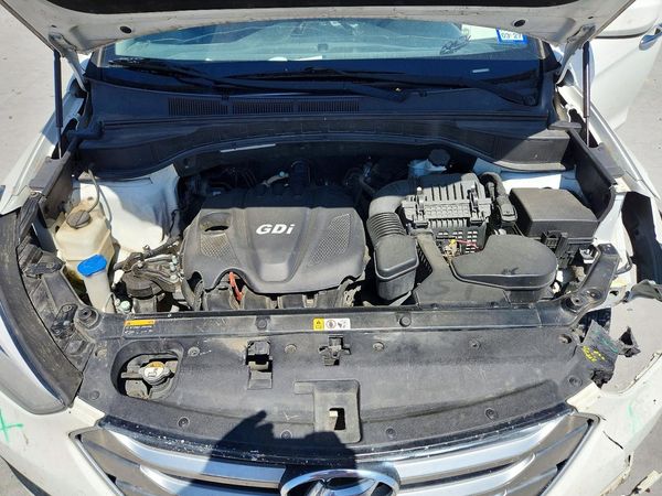 2015 HYUNDAI SANTA FE SPORT GL