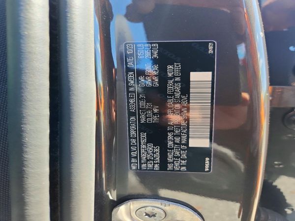 2024 VOLVO XC90