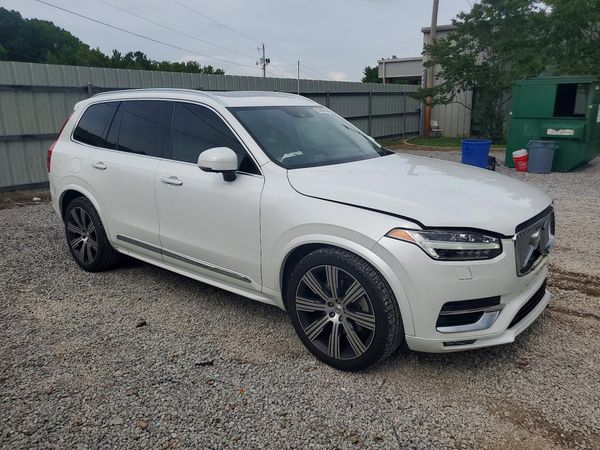 2020 VOLVO XC90