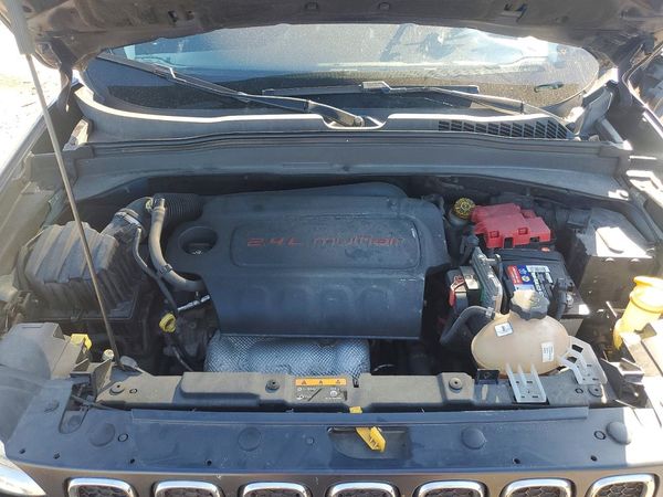 2018 JEEP RENEGADE LATITUDE 4X2