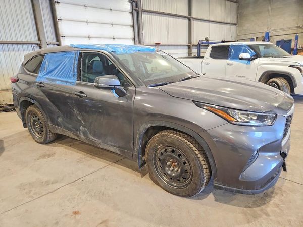 2021 TOYOTA HIGHLANDER