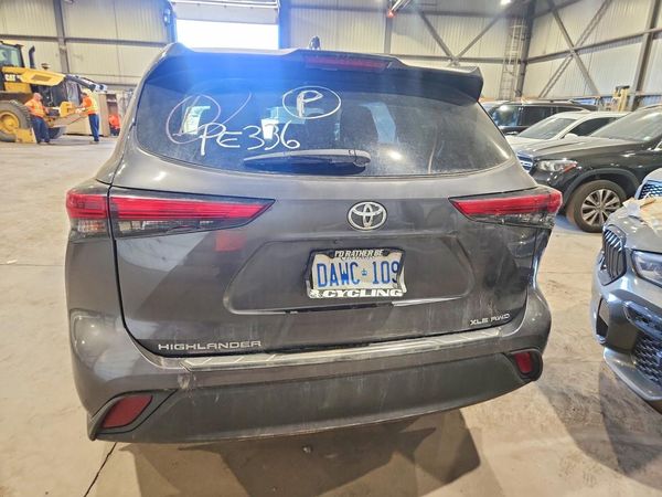 2021 TOYOTA HIGHLANDER
