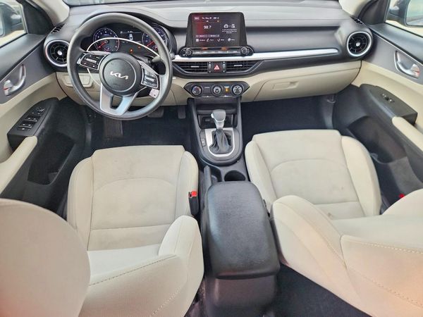 2022 KIA FORTE FE, LXS