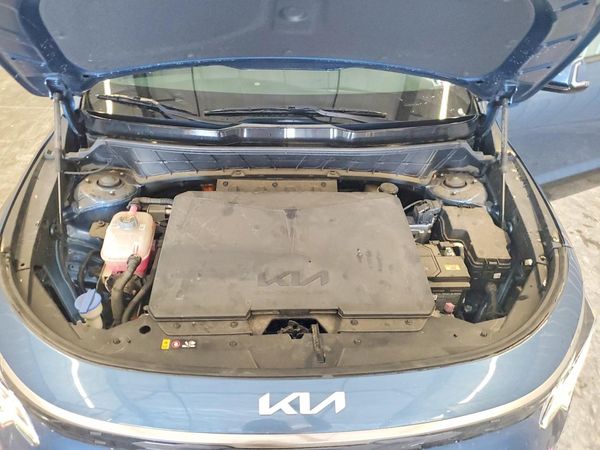 2024 KIA NIRO Wind
