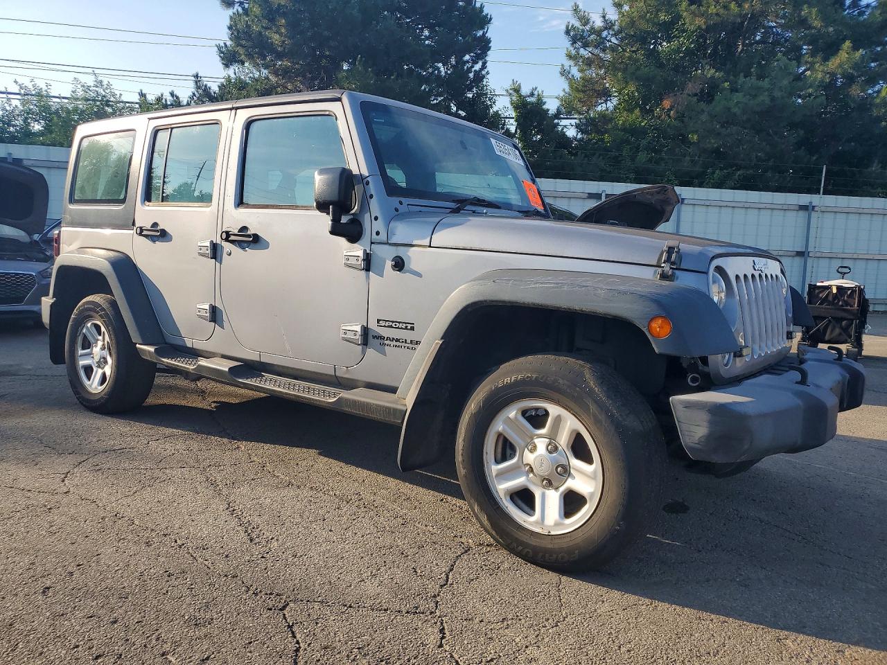 2016 JEEP WRANGLER UNLIMITED SPORT 4X4