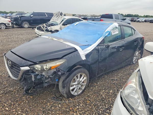 2017 MAZDA 3 — DSFA — Front 3/4