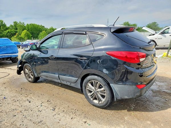 2015 HYUNDAI TUCSON GLS (Middle)