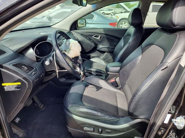 2015 HYUNDAI TUCSON GLS (Middle)