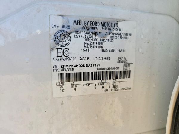 2022 FORD EDGE Titanium