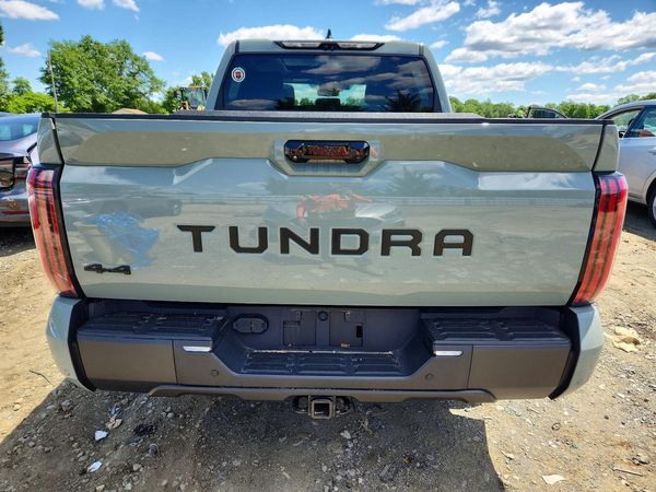 2024 TOYOTA TUNDRA Others