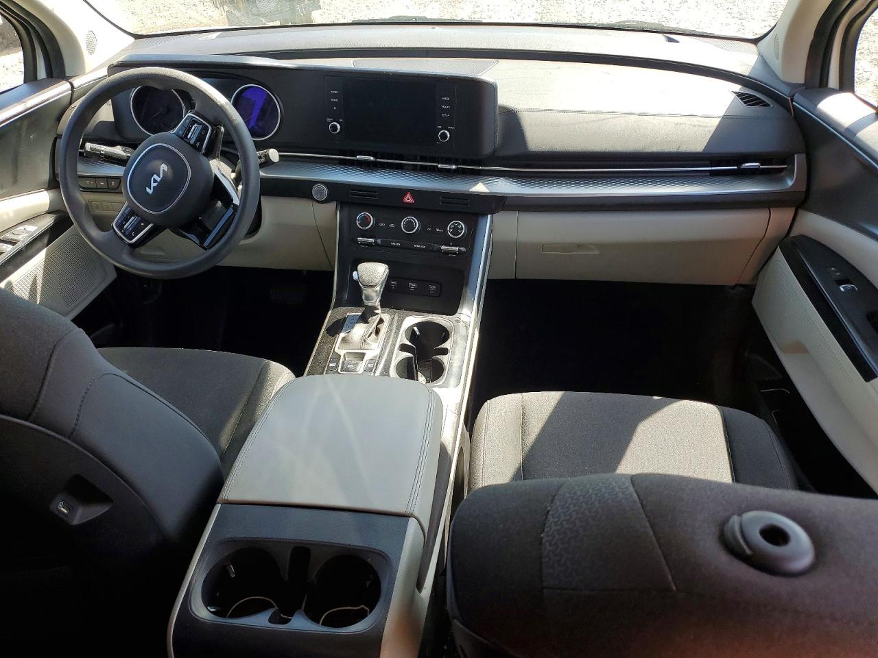 2024 KIA CARNIVAL LX, LX Seat Package