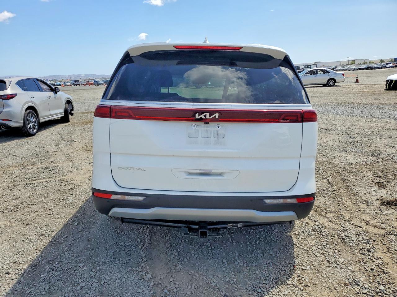 2024 KIA CARNIVAL LX, LX Seat Package