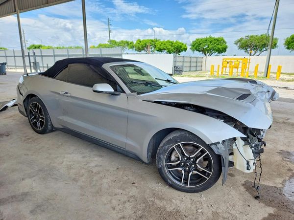 2019 FORD MUSTANG I4 Convertible