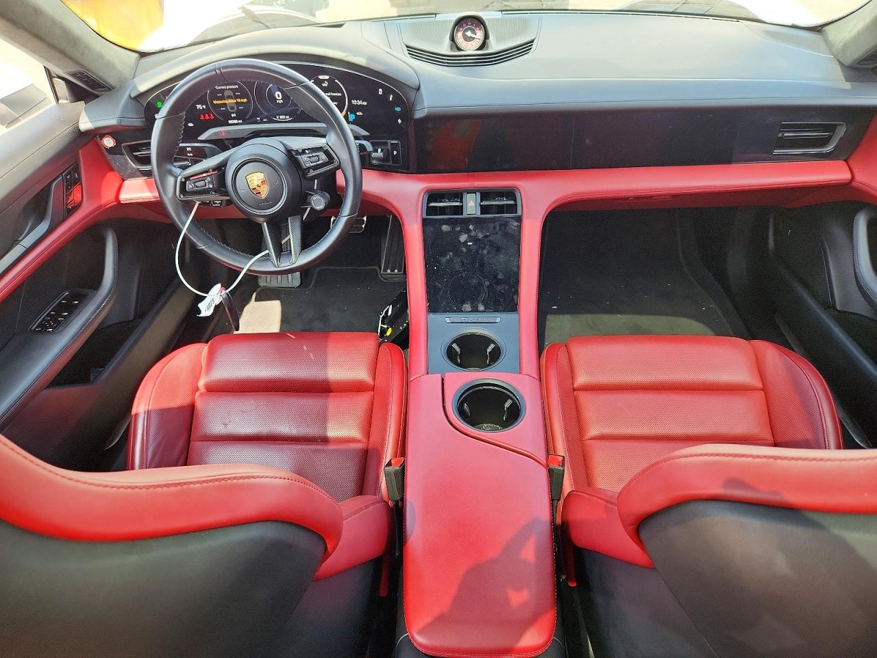 2021 PORSCHE TAYCAN