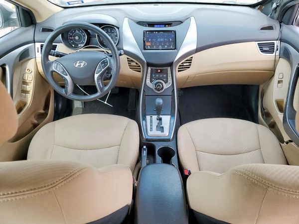 2013 HYUNDAI ELANTRA