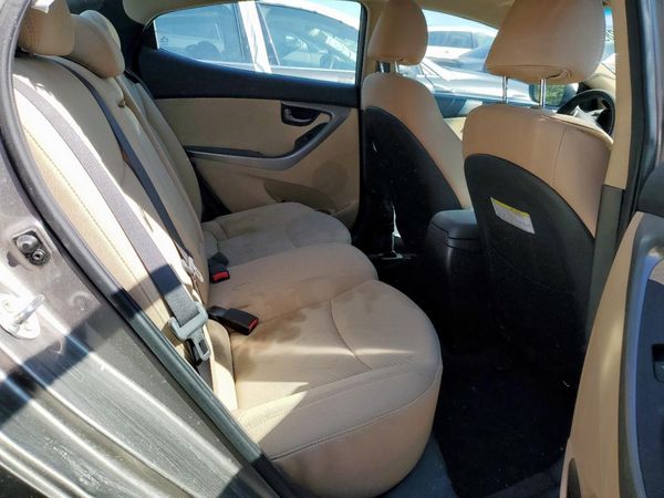 2013 HYUNDAI ELANTRA