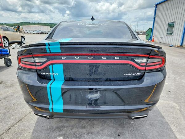 2015 DODGE CHARGER SXT
