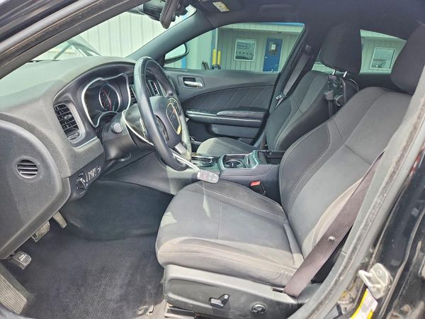 2015 DODGE CHARGER SXT