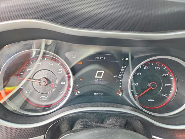 2015 DODGE CHARGER SXT