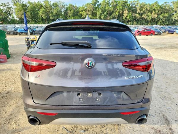 2018 ALFA ROMEO STELVIO AWD